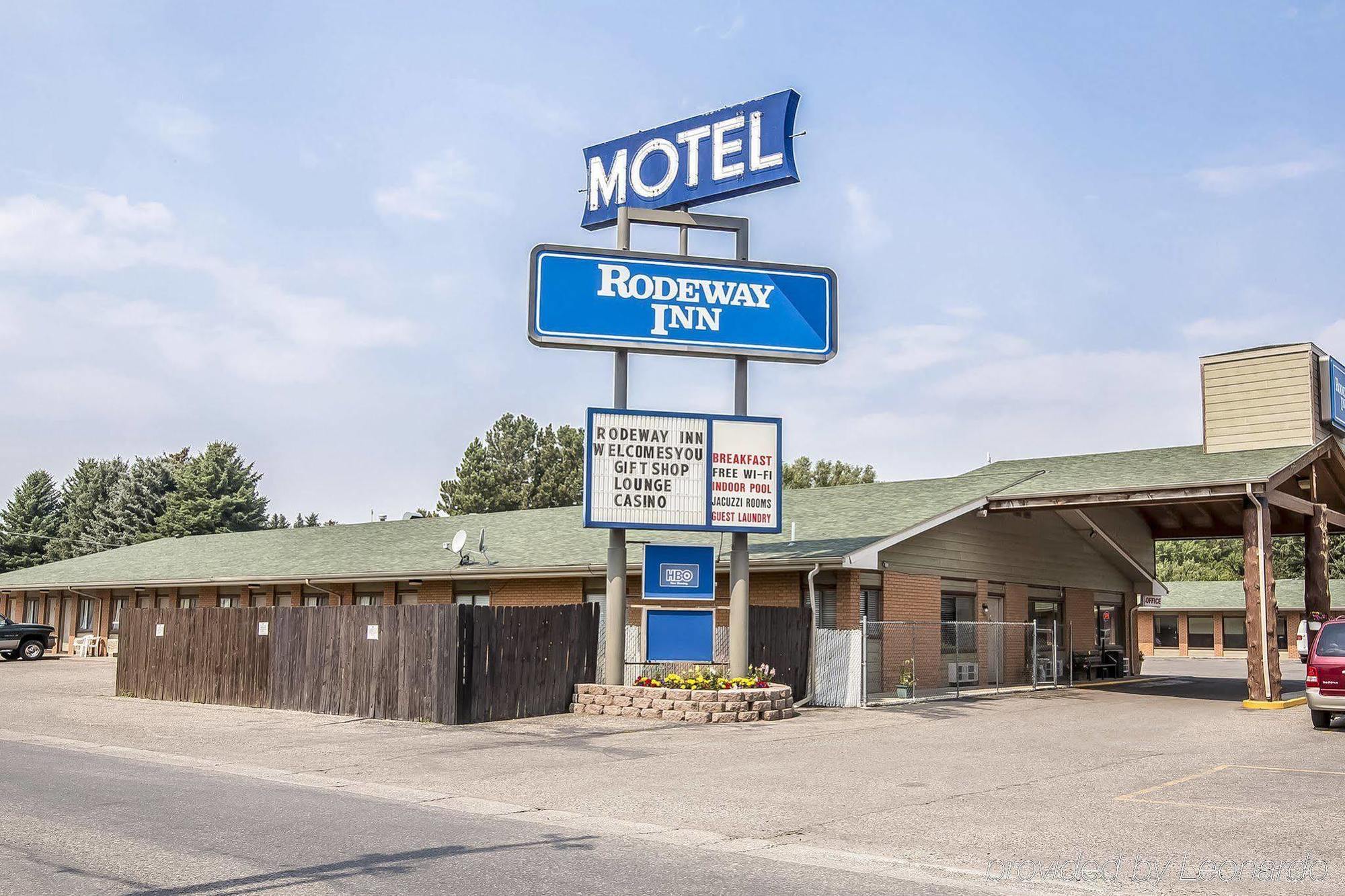 Travelodge By Wyndham Livingston Exterior photo